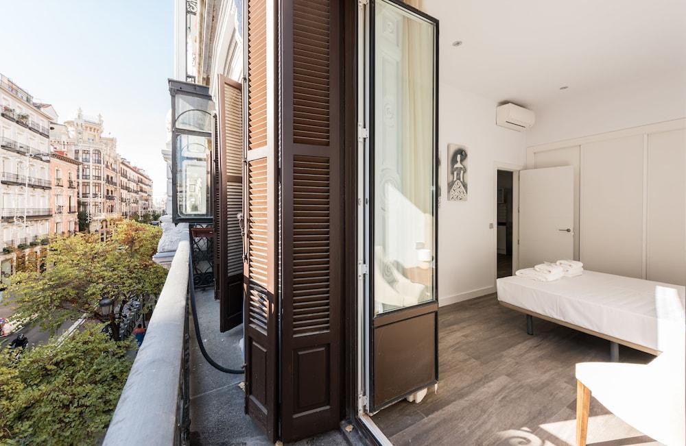 Puerta Del Sol City Center IV C Madrid Exteriör bild